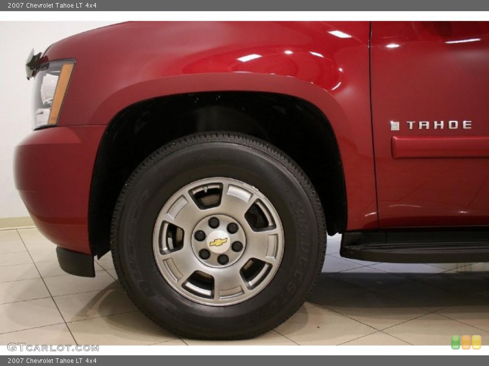 2007 Chevrolet Tahoe LT 4x4 Wheel and Tire Photo #38699971