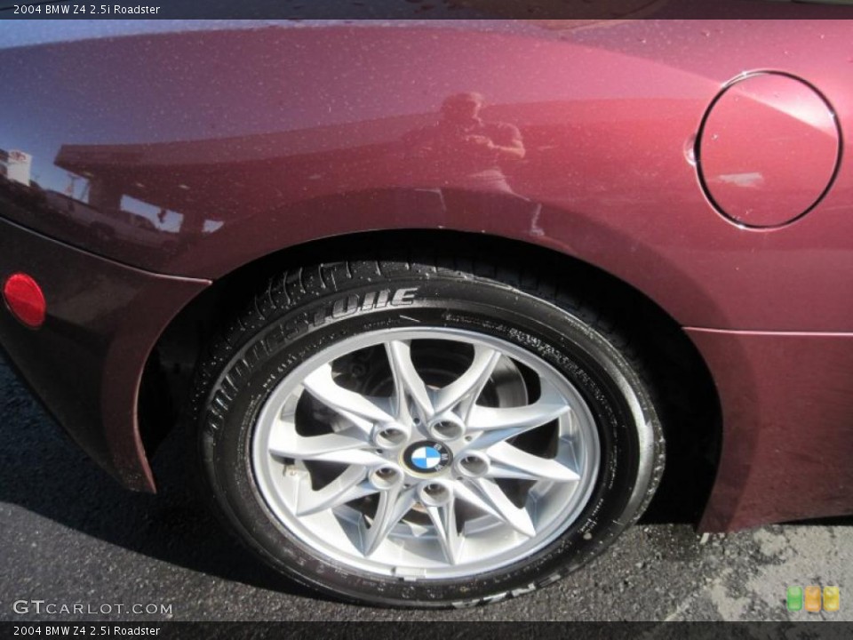 2004 BMW Z4 2.5i Roadster Wheel and Tire Photo #38711819