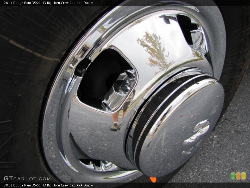 2011 Dodge Ram 3500 HD Big Horn Crew Cab 4x4 Dually Wheel and Tire Photo #38715443