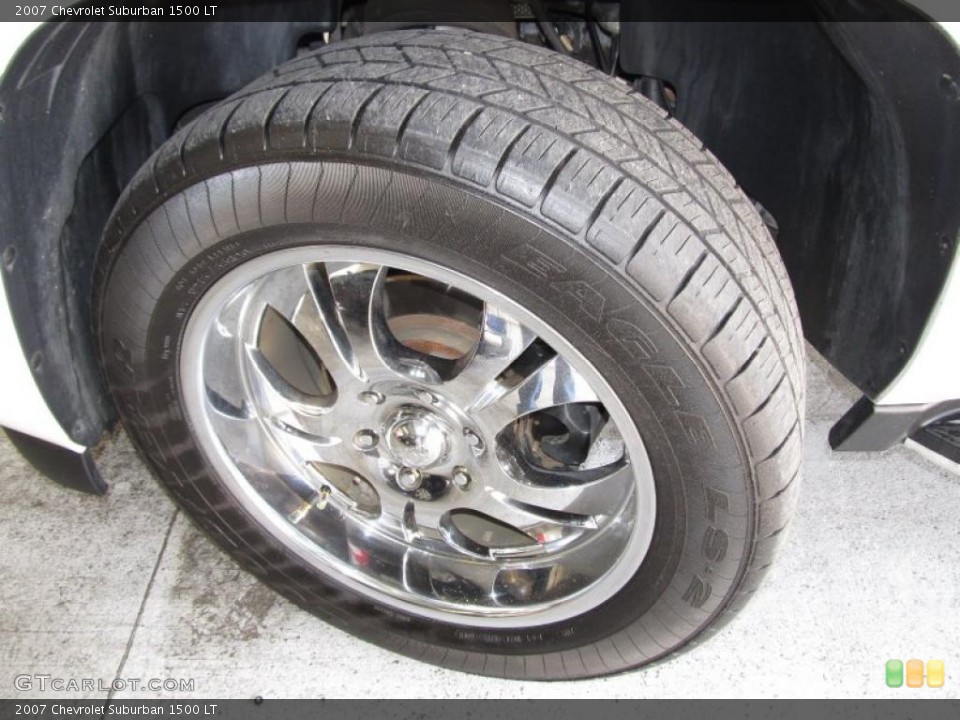2007 Chevrolet Suburban Custom Wheel and Tire Photo #38741992