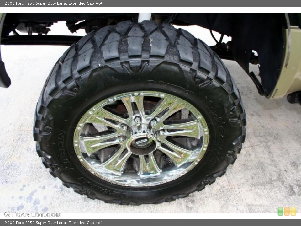 2000 Ford F250 Super Duty Custom Wheel and Tire Photo #38744068