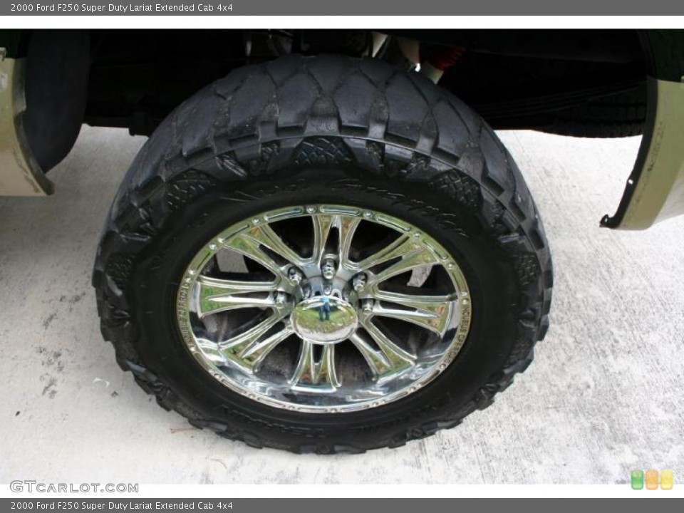 2000 Ford F250 Super Duty Custom Wheel and Tire Photo #38744124