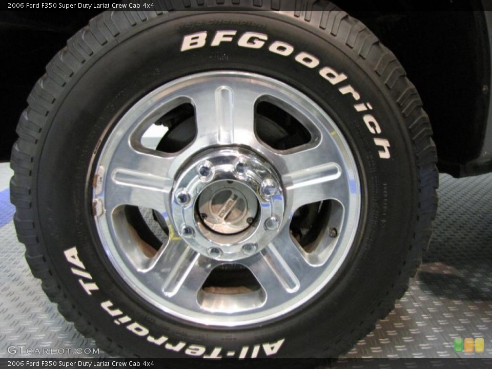 2006 Ford F350 Super Duty Lariat Crew Cab 4x4 Wheel and Tire Photo #38750212