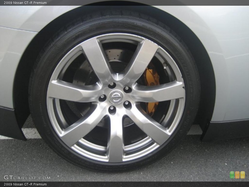 2009 Nissan GT-R Premium Wheel and Tire Photo #38782369