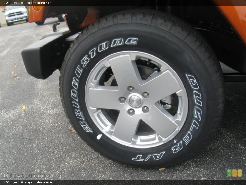 2011 Jeep Wrangler Sahara 4x4 Wheel and Tire Photo #38789390