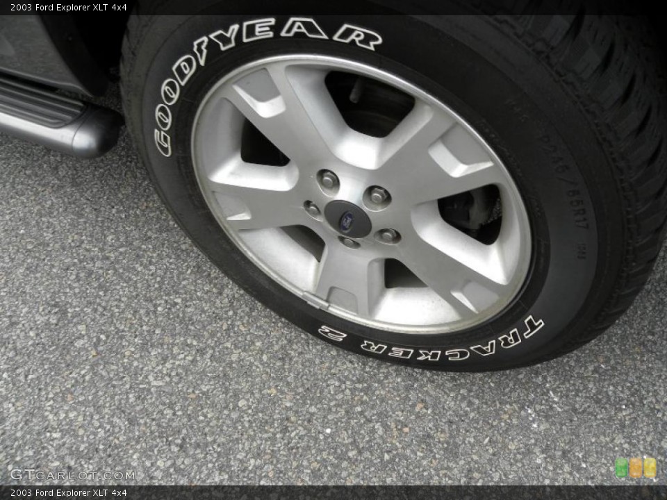 2003 Ford Explorer XLT 4x4 Wheel and Tire Photo #38797531