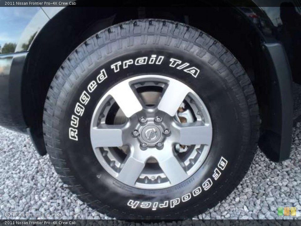 2011 Nissan Frontier Pro-4X Crew Cab Wheel and Tire Photo #38799119