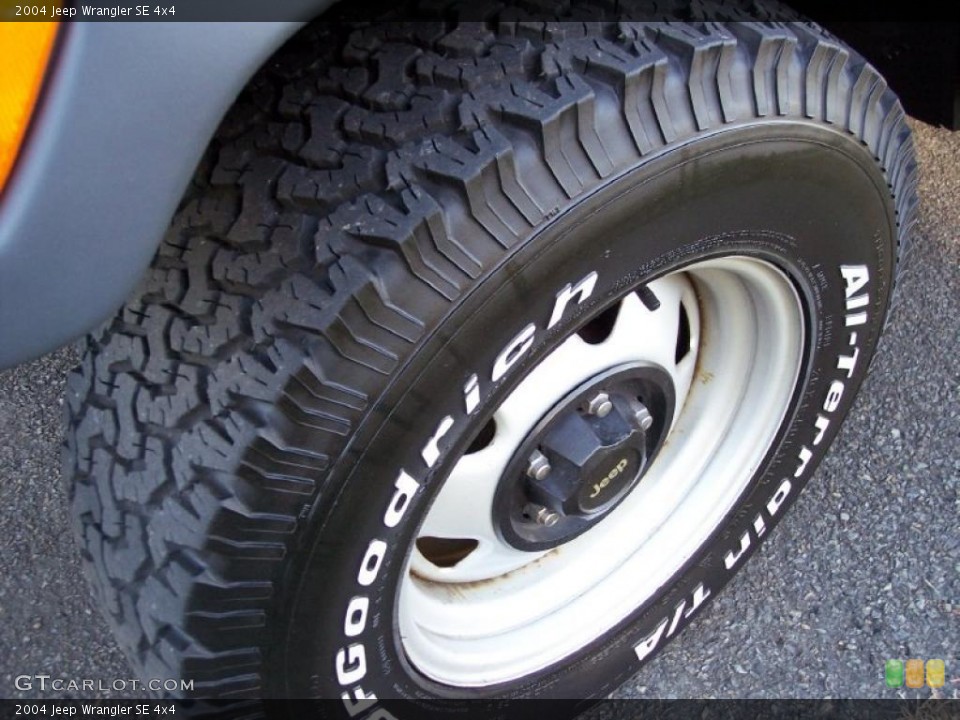 2004 Jeep Wrangler SE 4x4 Wheel and Tire Photo #38799527