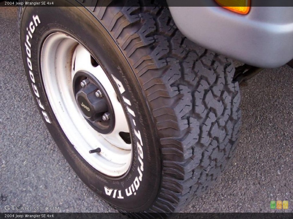 2004 Jeep Wrangler SE 4x4 Wheel and Tire Photo #38799543