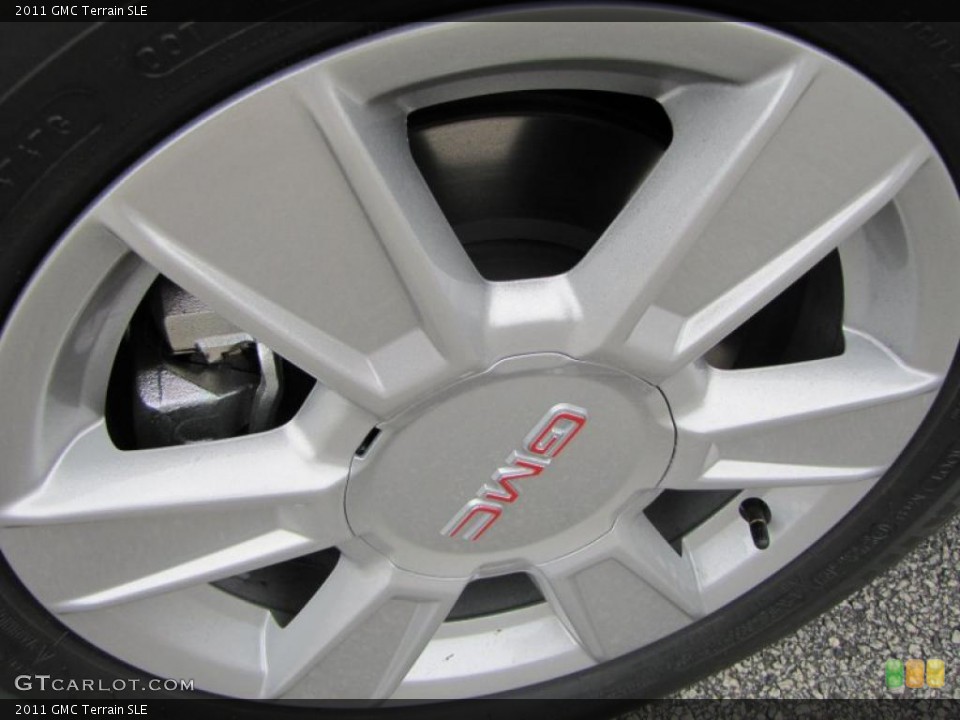 2011 GMC Terrain SLE Wheel and Tire Photo #38848708
