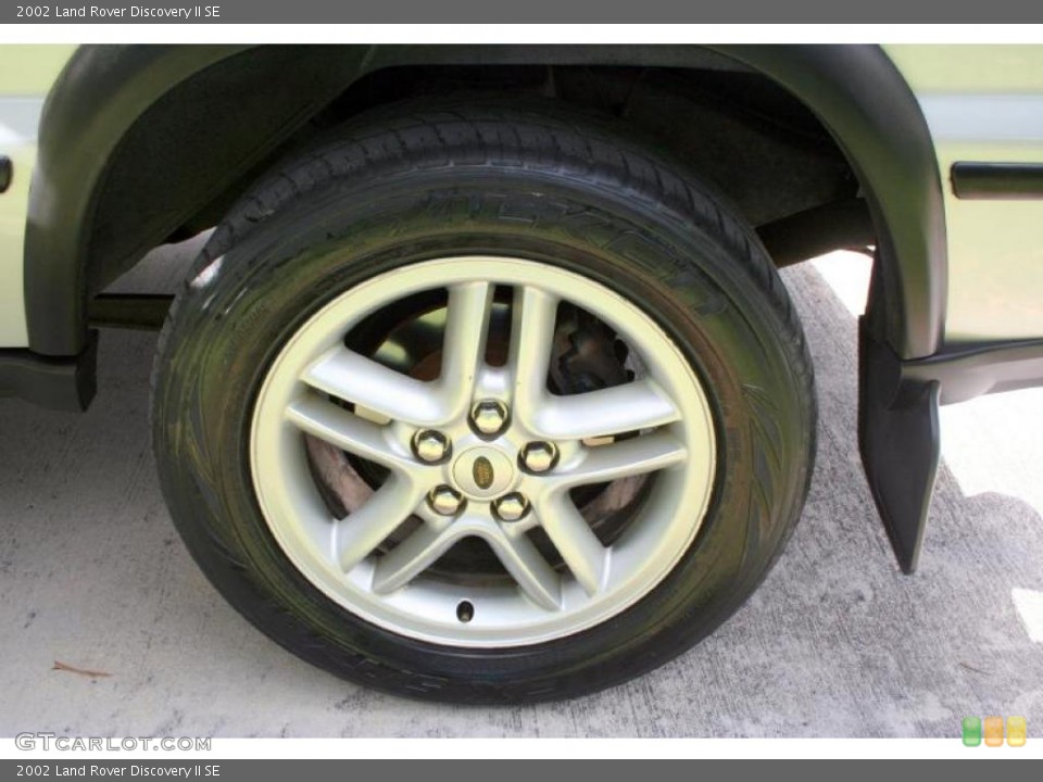 2002 Land Rover Discovery II SE Wheel and Tire Photo #38853796