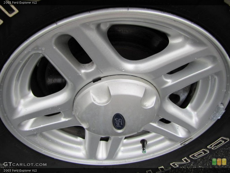 2003 Ford Explorer XLS Wheel and Tire Photo #38895714