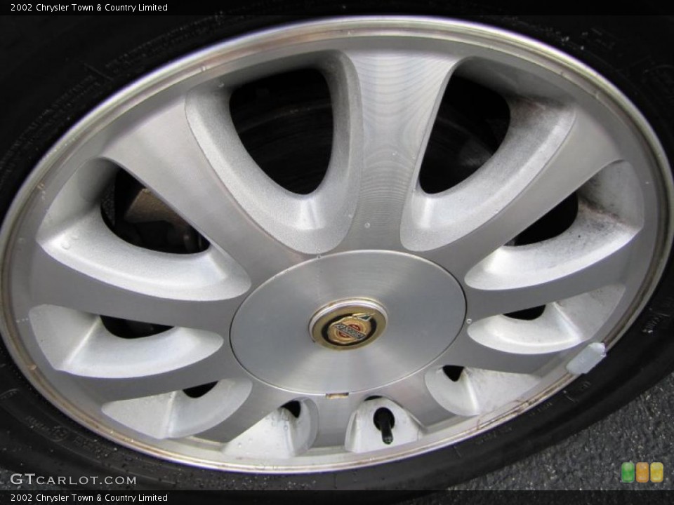 2002 Chrysler Town & Country Limited Wheel and Tire Photo #38897706