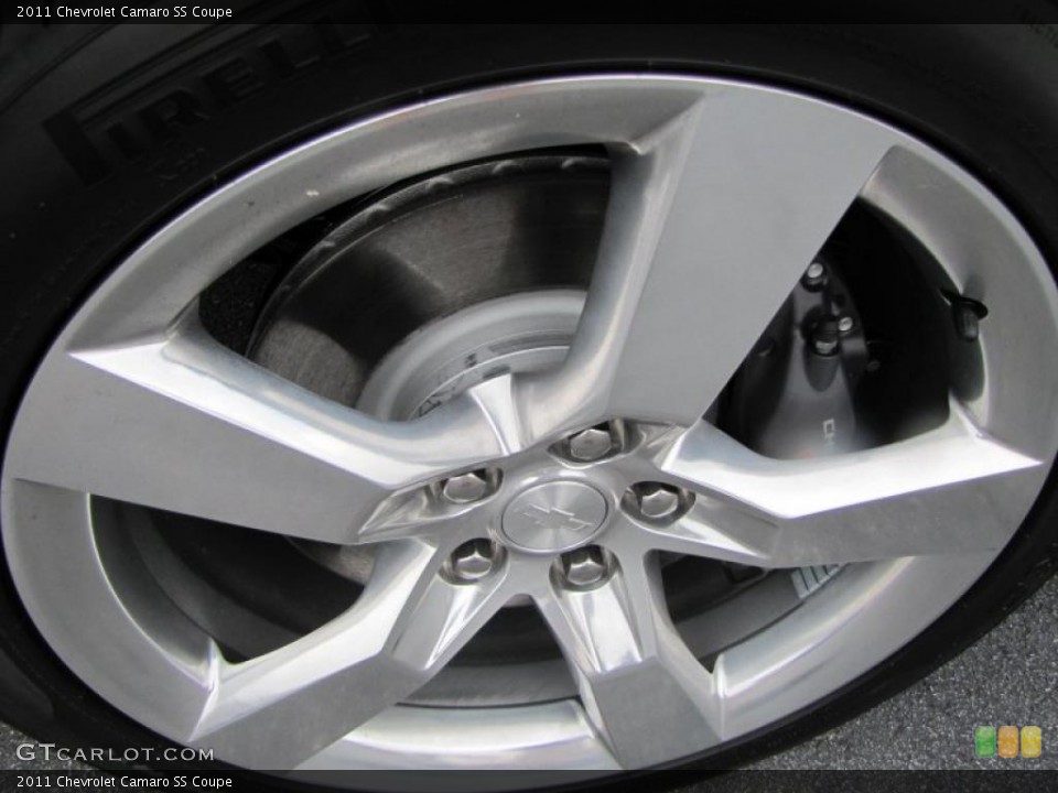2011 Chevrolet Camaro SS Coupe Wheel and Tire Photo #38907302