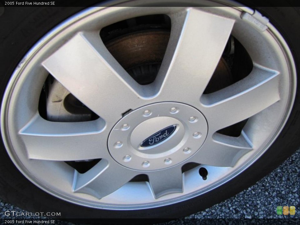 2005 Ford Five Hundred SE Wheel and Tire Photo #38919154