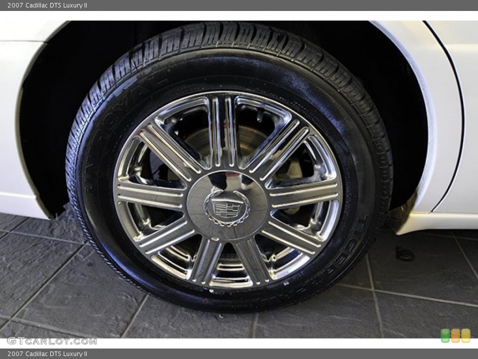 2007 Cadillac DTS Luxury II Wheel and Tire Photo #38923202