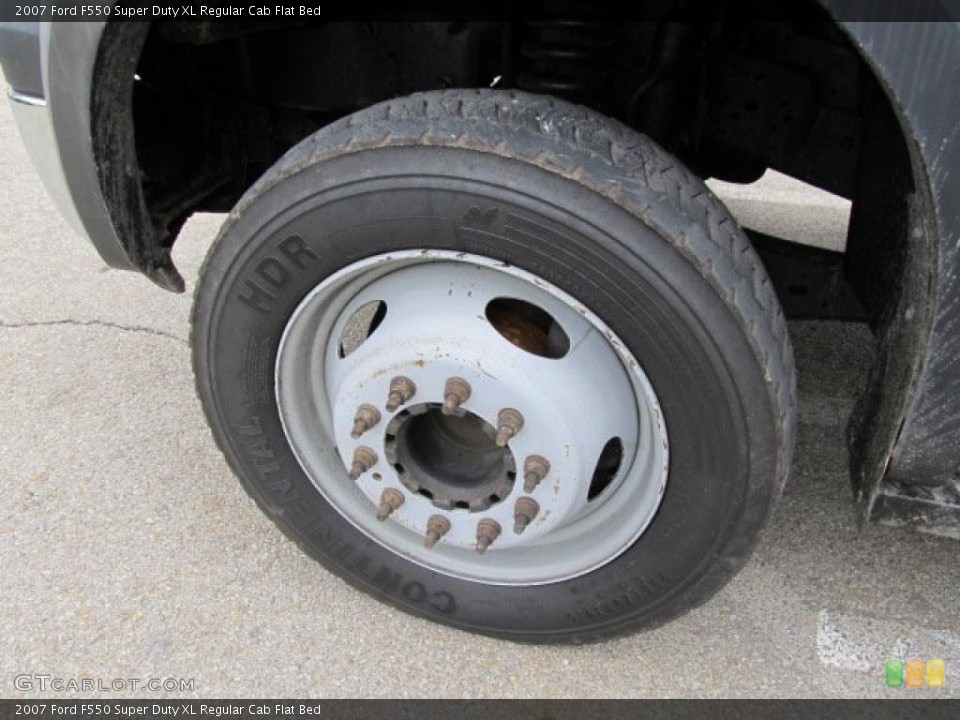 2007 Ford F550 Super Duty XL Regular Cab Flat Bed Wheel and Tire Photo #38938694