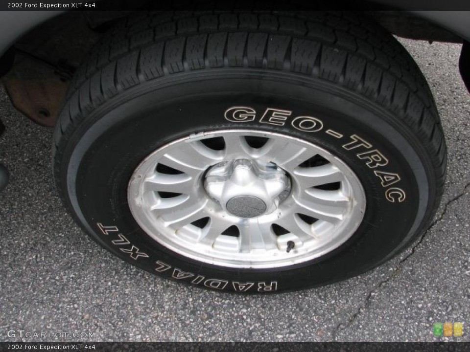 2002 Ford Expedition XLT 4x4 Wheel and Tire Photo #38945586