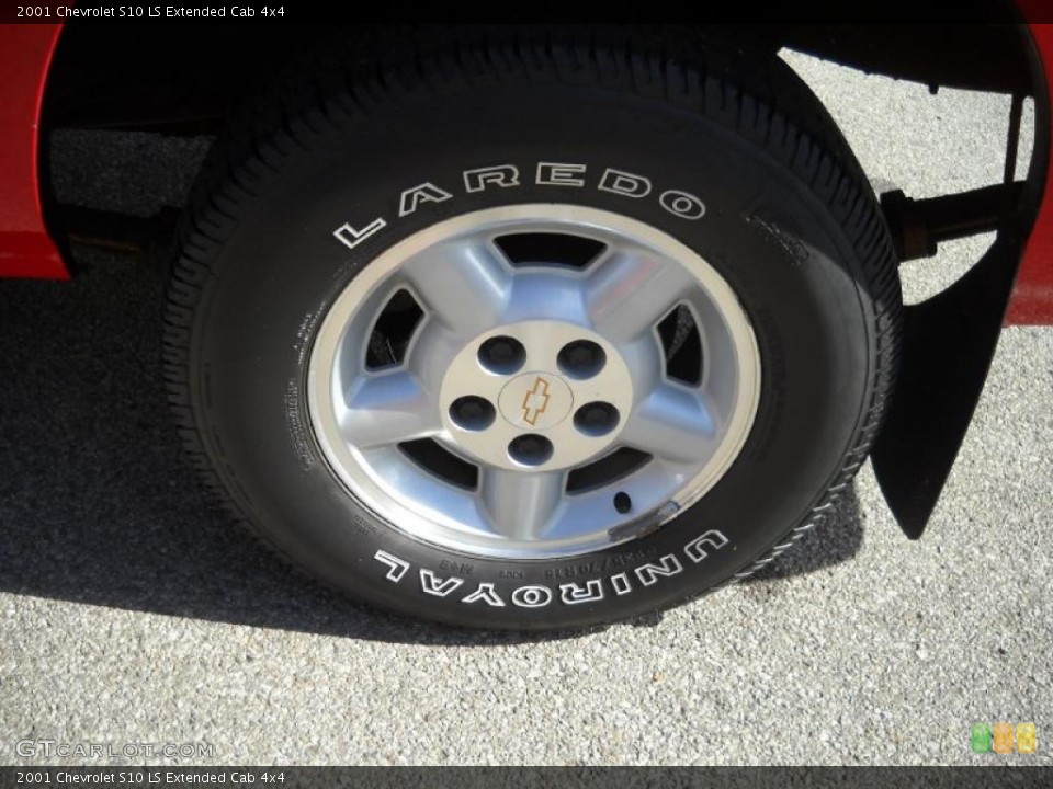 2001 Chevrolet S10 LS Extended Cab 4x4 Wheel and Tire Photo #38947630