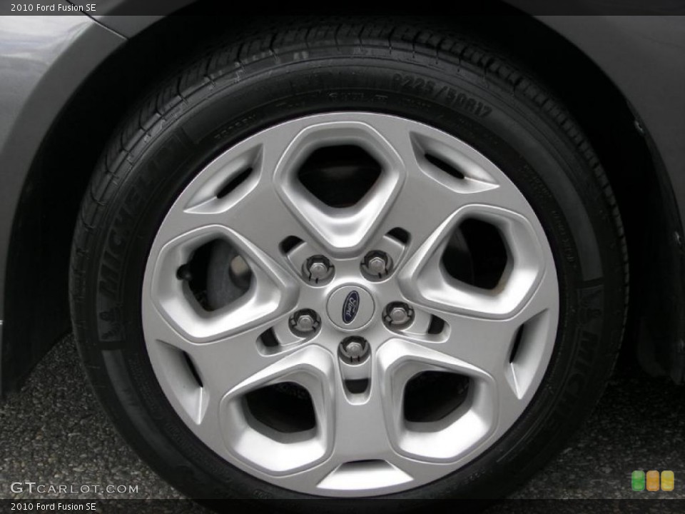 2010 Ford Fusion SE Wheel and Tire Photo #38988665