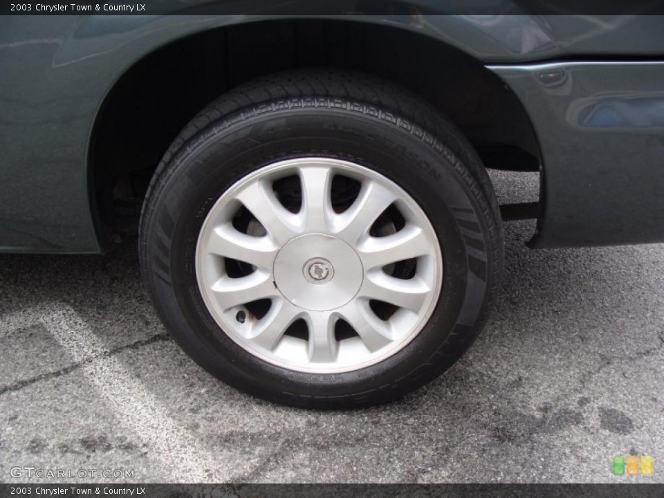 2003 Chrysler Town & Country LX Wheel and Tire Photo #38992141