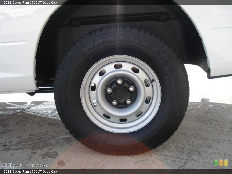2011 Dodge Ram 1500 ST Quad Cab Wheel and Tire Photo #38996750