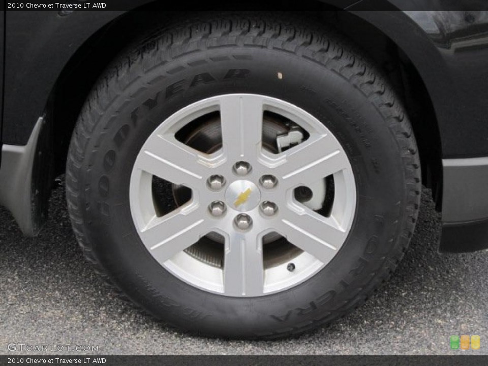 2010 Chevrolet Traverse LT AWD Wheel and Tire Photo #39001802