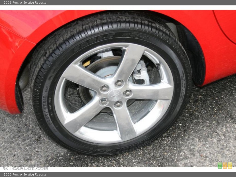 2006 Pontiac Solstice Roadster Wheel and Tire Photo #39005170