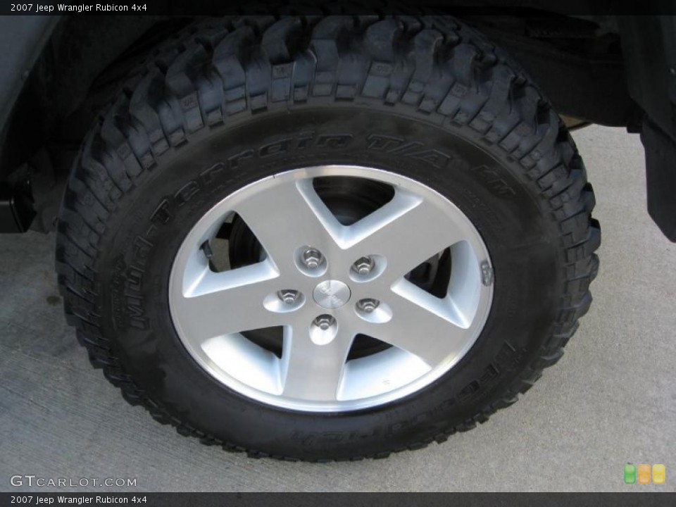 2007 Jeep Wrangler Rubicon 4x4 Wheel and Tire Photo #39021835