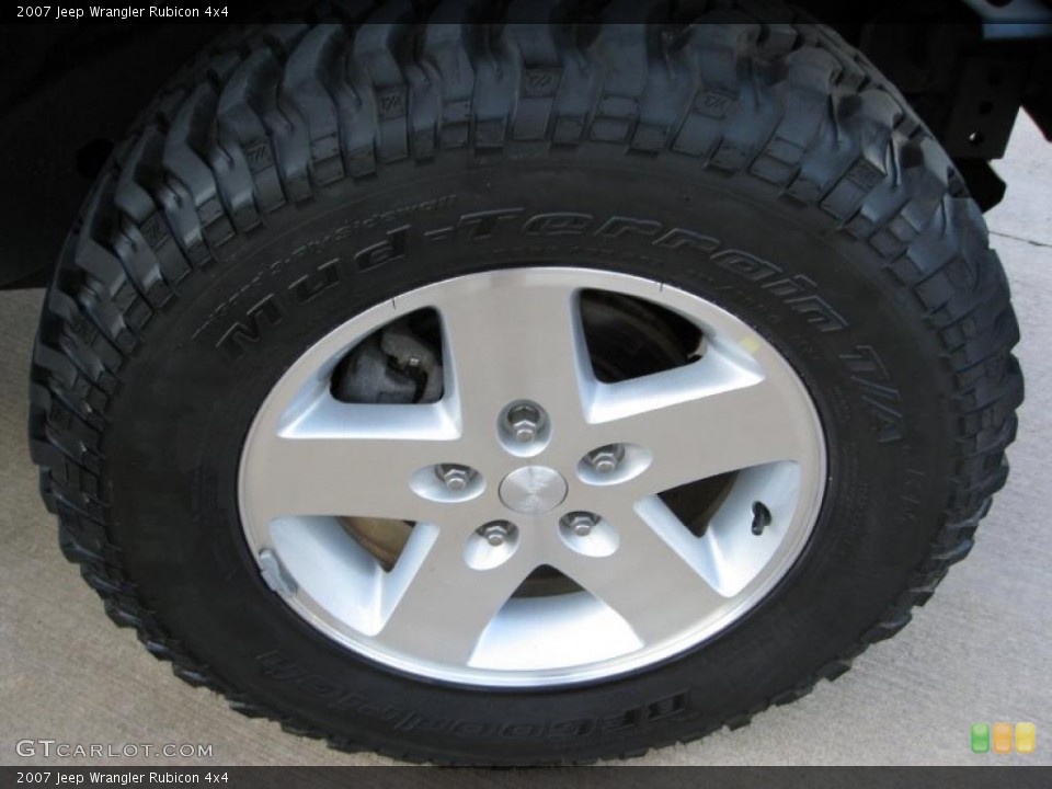 2007 Jeep Wrangler Rubicon 4x4 Wheel and Tire Photo #39021943