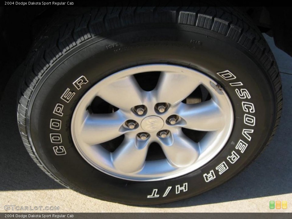 2004 Dodge Dakota Sport Regular Cab Wheel and Tire Photo #39022067