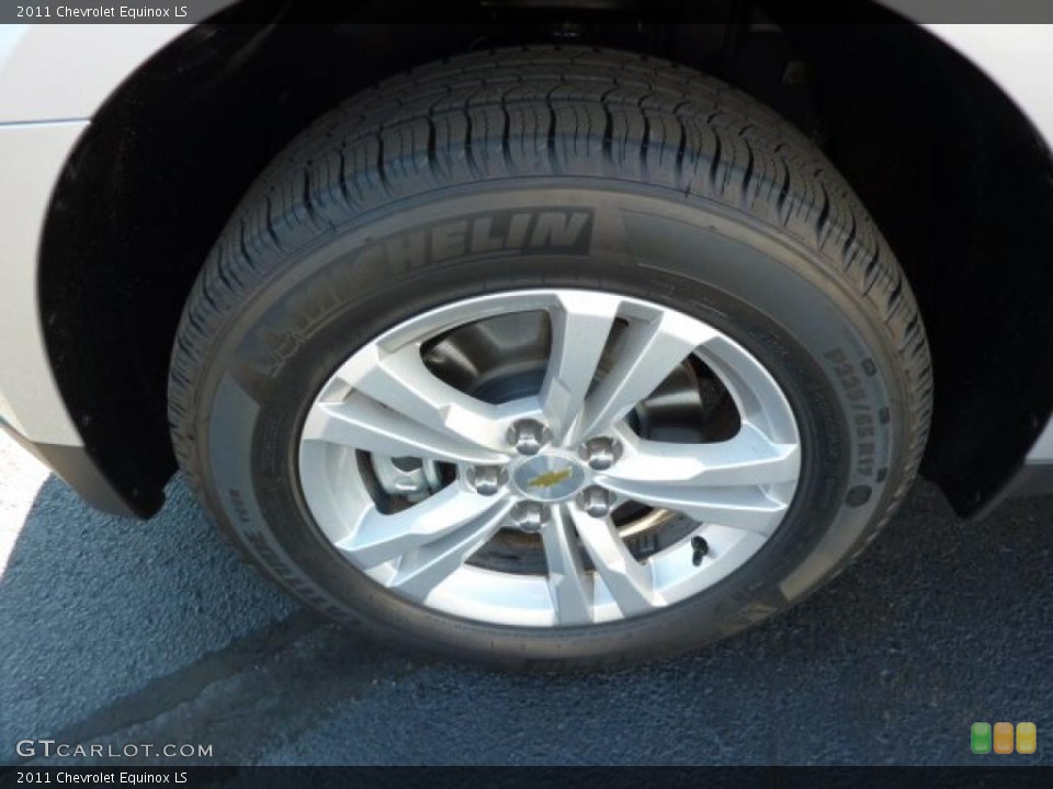 2011 Chevrolet Equinox LS Wheel and Tire Photo #39076651