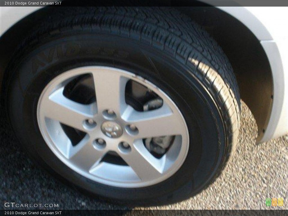 2010 Dodge Grand Caravan SXT Wheel and Tire Photo #39098806