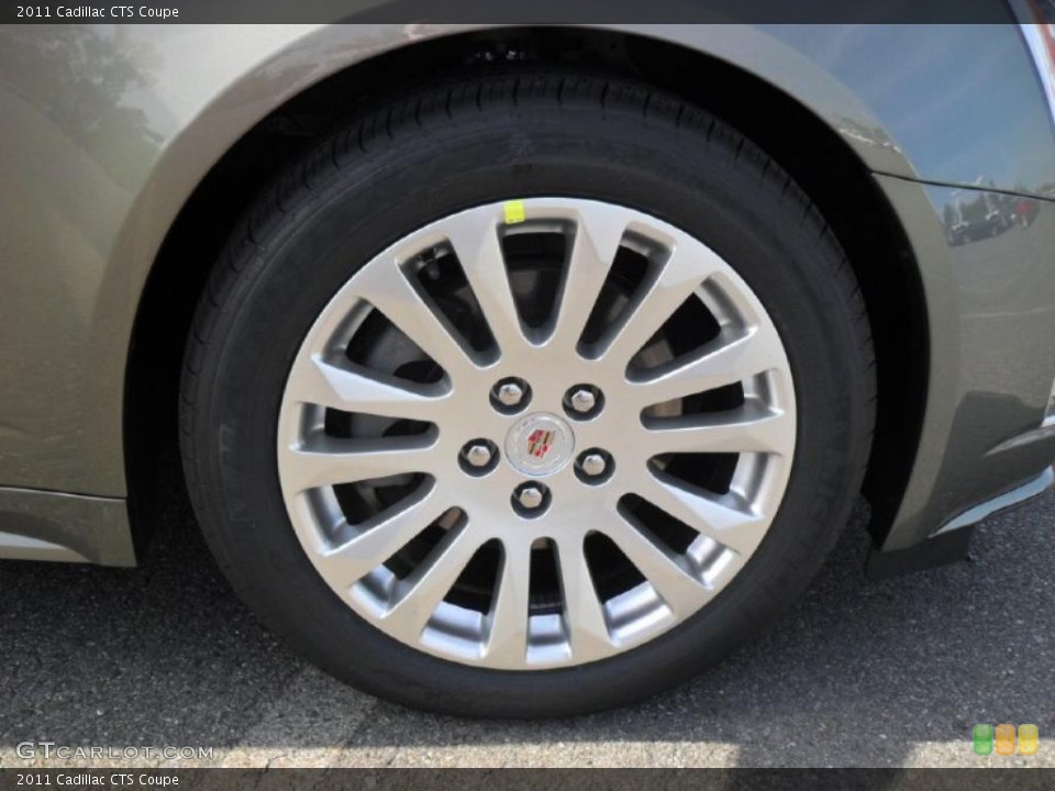 2011 Cadillac CTS Coupe Wheel and Tire Photo #39101042