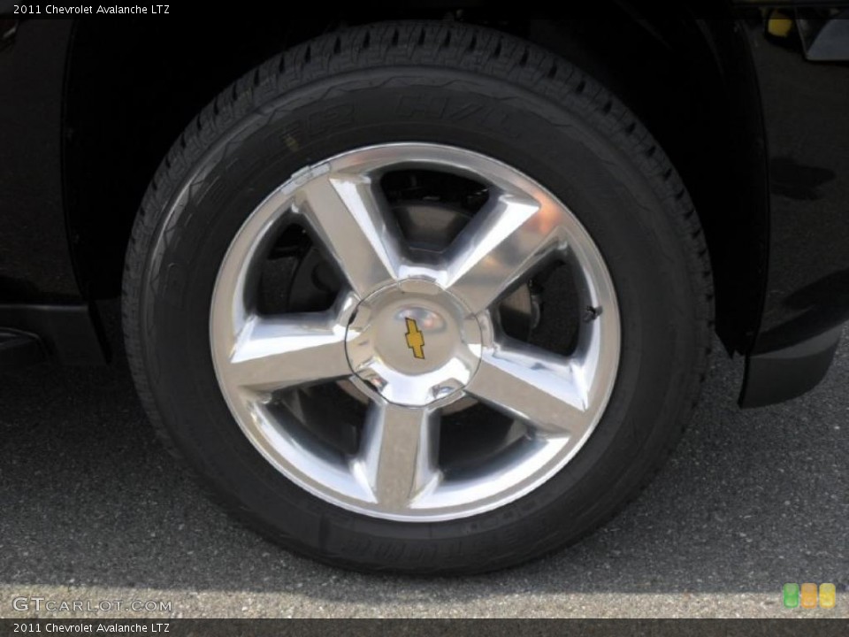 2011 Chevrolet Avalanche LTZ Wheel and Tire Photo #39102773