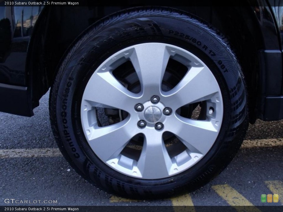 2010 Subaru Outback 2.5i Premium Wagon Wheel and Tire Photo #39110521