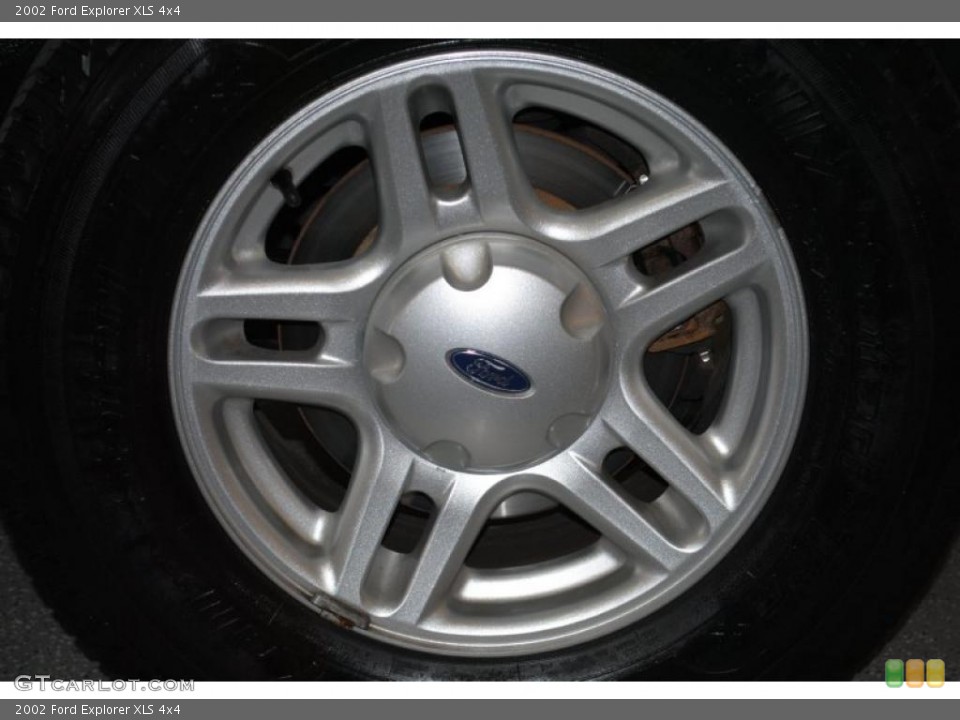 2002 Ford Explorer XLS 4x4 Wheel and Tire Photo #39110625