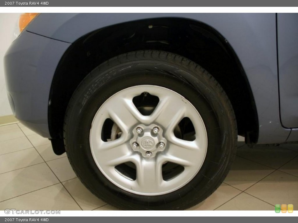 2007 Toyota RAV4 4WD Wheel and Tire Photo #39132543