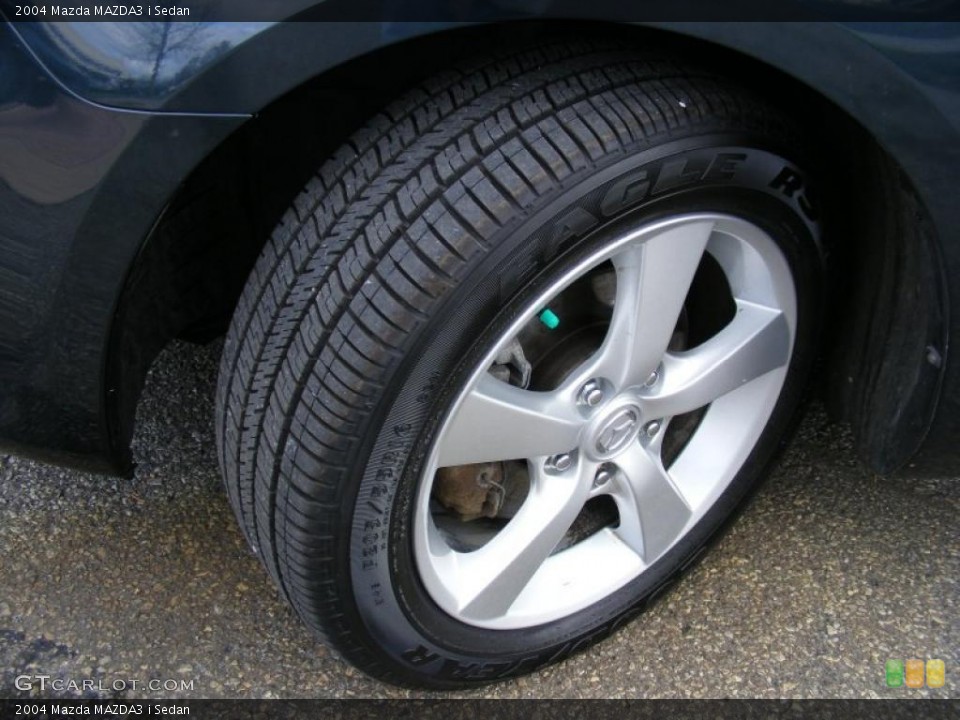 2004 Mazda MAZDA3 i Sedan Wheel and Tire Photo #39138038