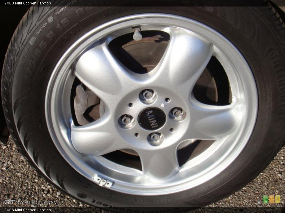 2008 Mini Cooper Hardtop Wheel and Tire Photo #39140358