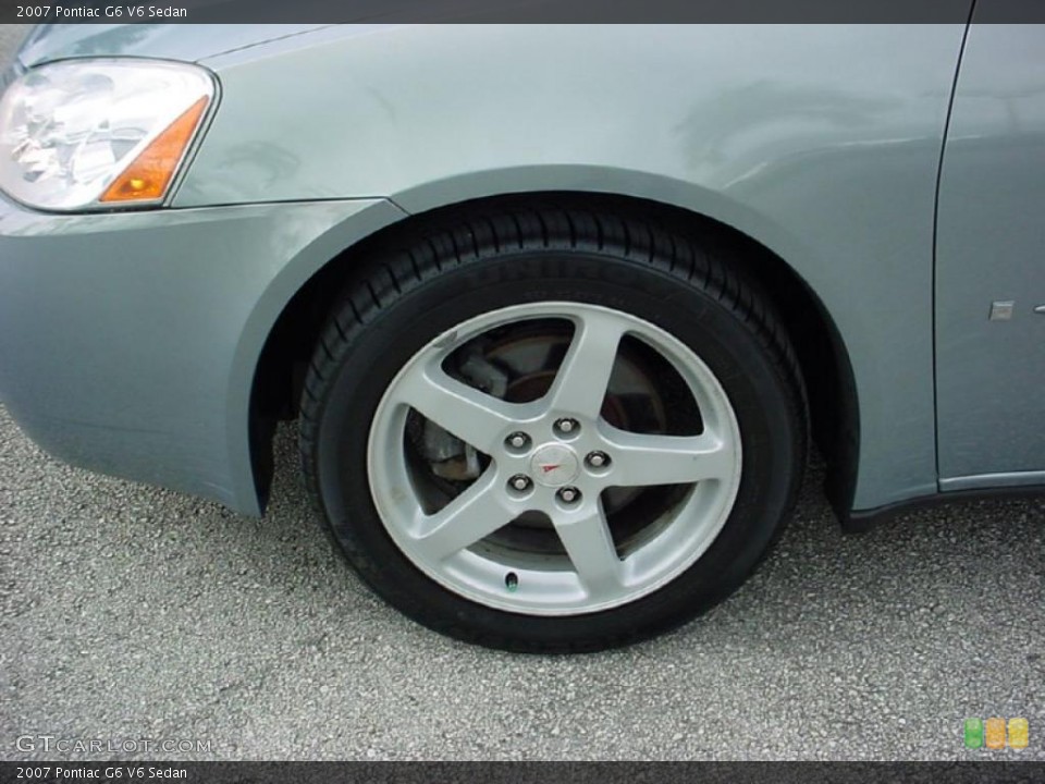 2007 Pontiac G6 V6 Sedan Wheel and Tire Photo #39141910