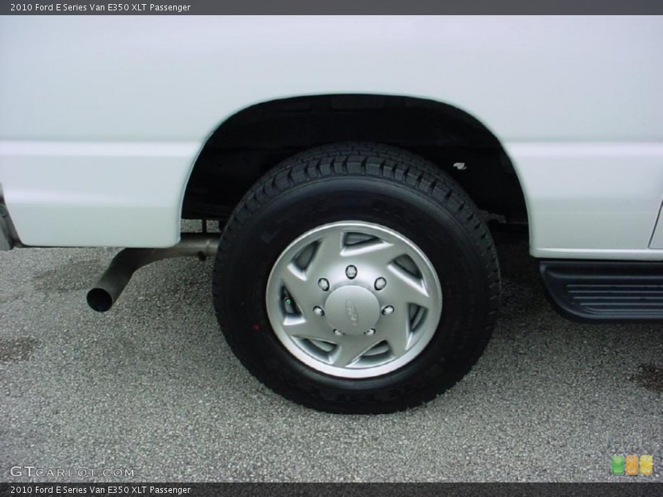 2010 Ford E Series Van E350 XLT Passenger Wheel and Tire Photo #39142946