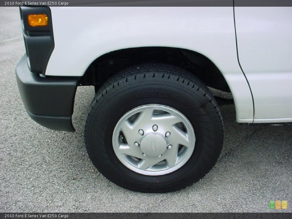 2010 Ford E Series Van E250 Cargo Wheel and Tire Photo #39143542