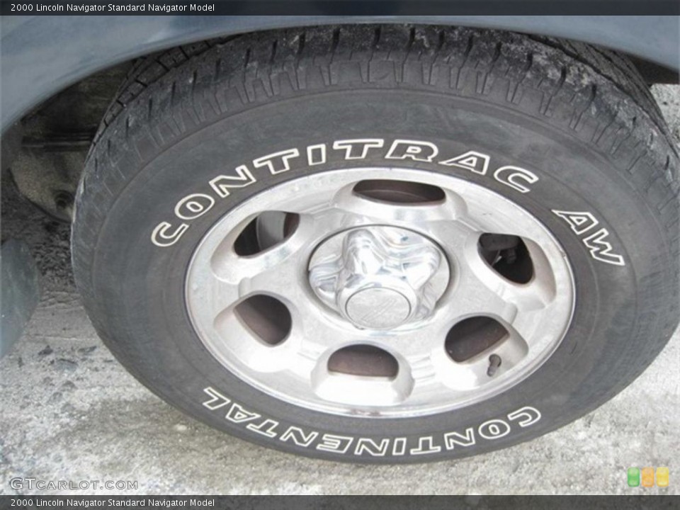 2000 Lincoln Navigator  Wheel and Tire Photo #39147150