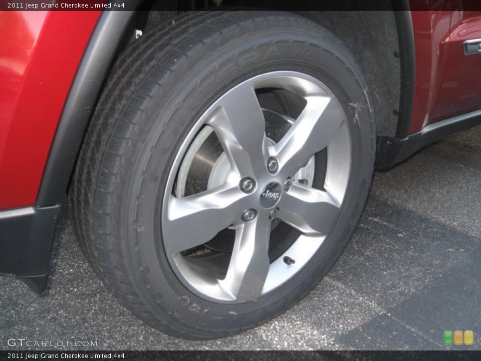 2011 Jeep Grand Cherokee Limited 4x4 Wheel and Tire Photo #39153625