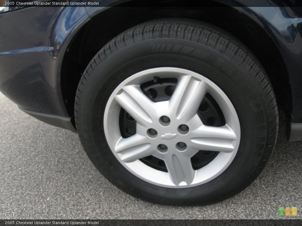 2005 Chevrolet Uplander  Wheel and Tire Photo #39154505