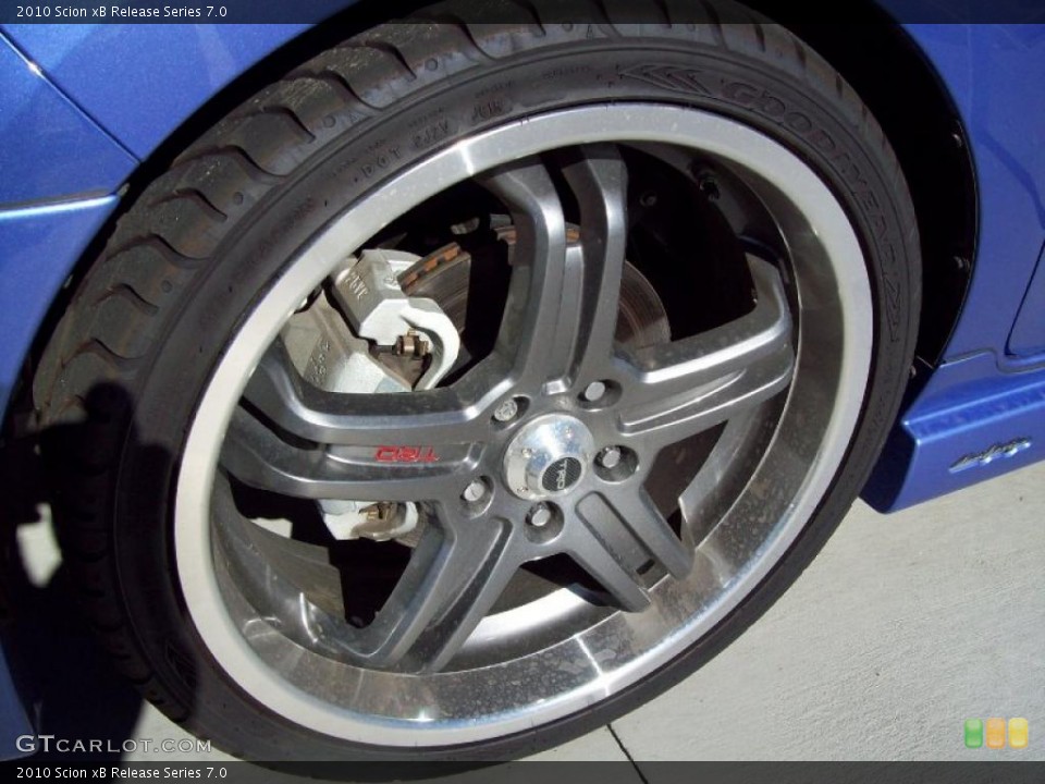 2010 Scion xB Custom Wheel and Tire Photo #39163286