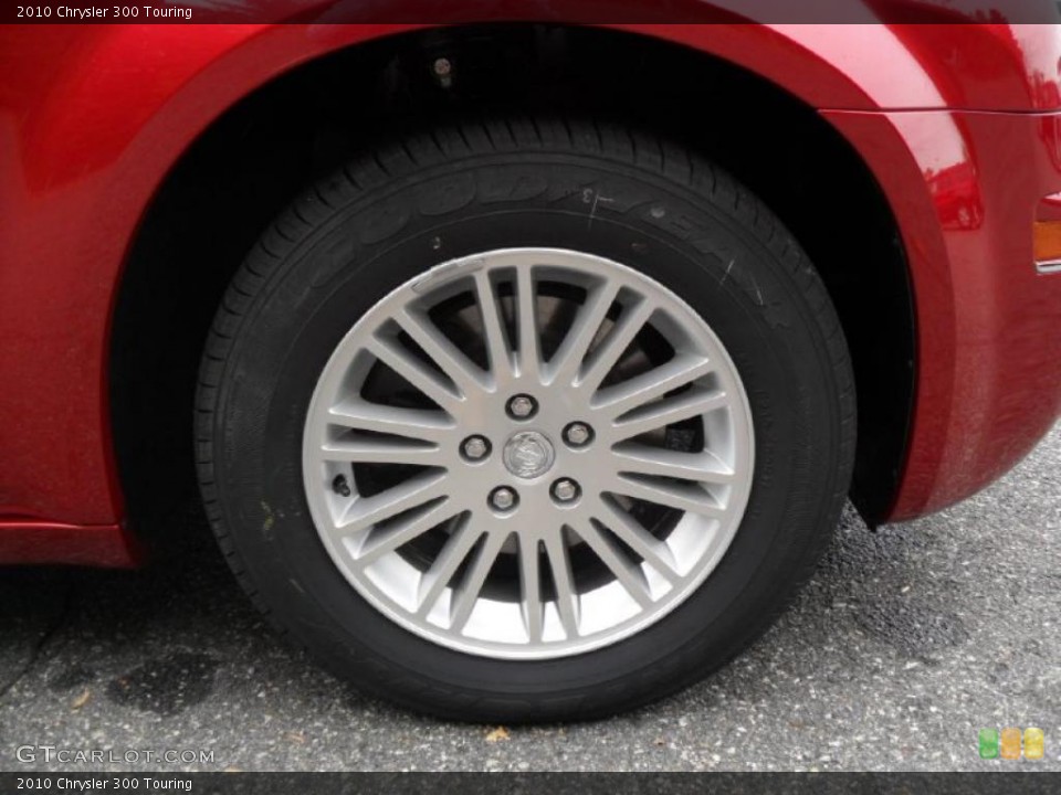 2010 Chrysler 300 Touring Wheel and Tire Photo #39181079