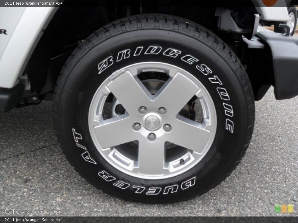 2011 Jeep Wrangler Sahara 4x4 Wheel and Tire Photo #39183227