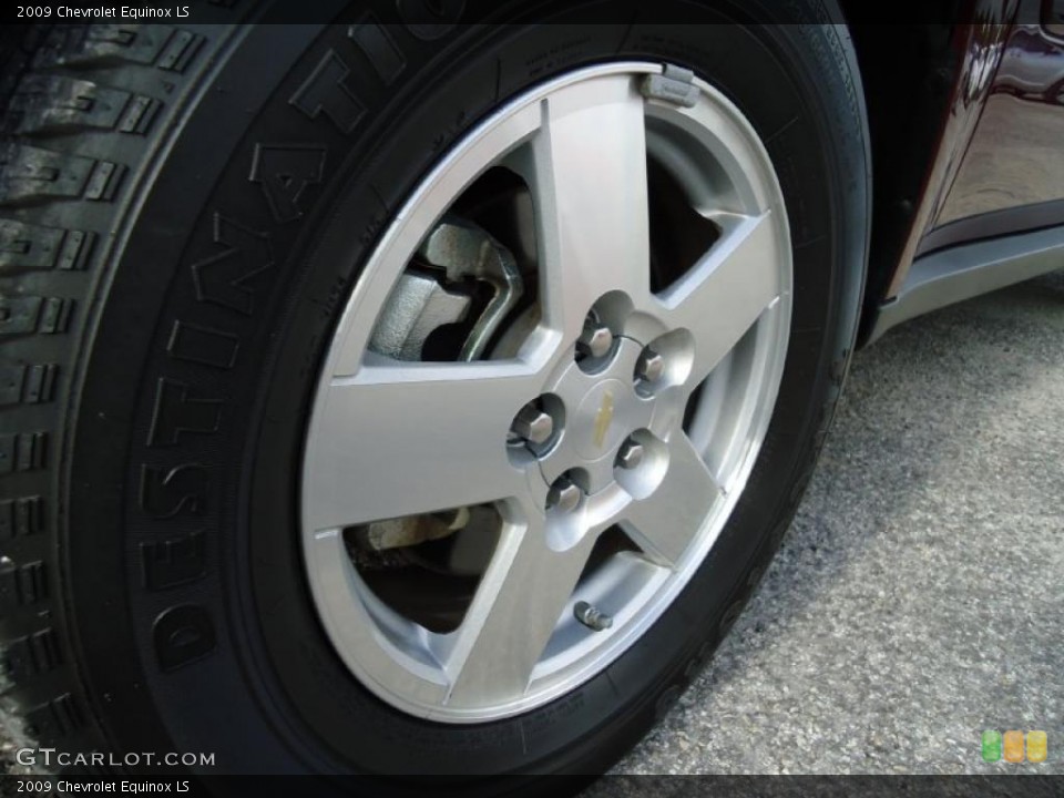 2009 Chevrolet Equinox LS Wheel and Tire Photo #39196763